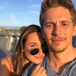 Meet your Posher, Troy